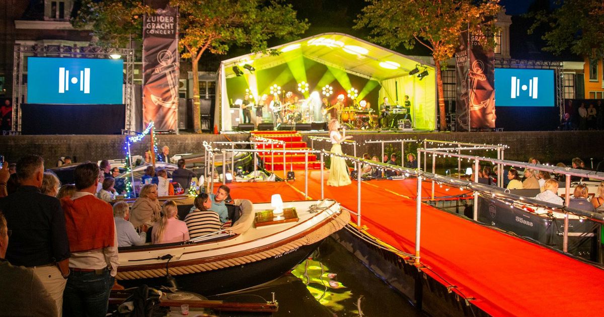 De Harmonie Kick-off: Theater Season with Canal Concerts in Leeuwarden