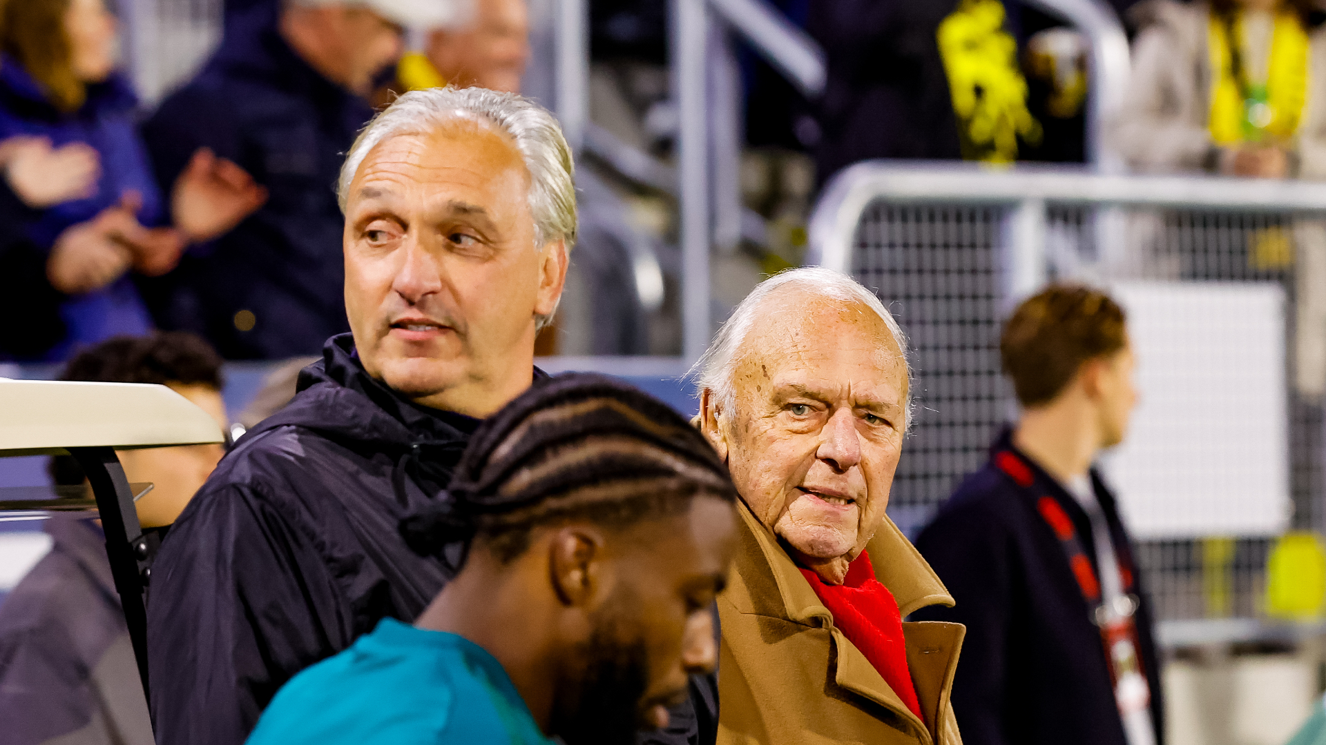 Bob Maaskant (rechts) samen met zijn zoon Robert (links)