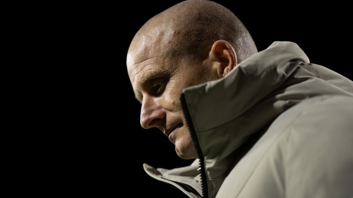 De Oosttribune LIVE: 'Een afmattende aftocht van een impopulaire maar échte Heraclied'