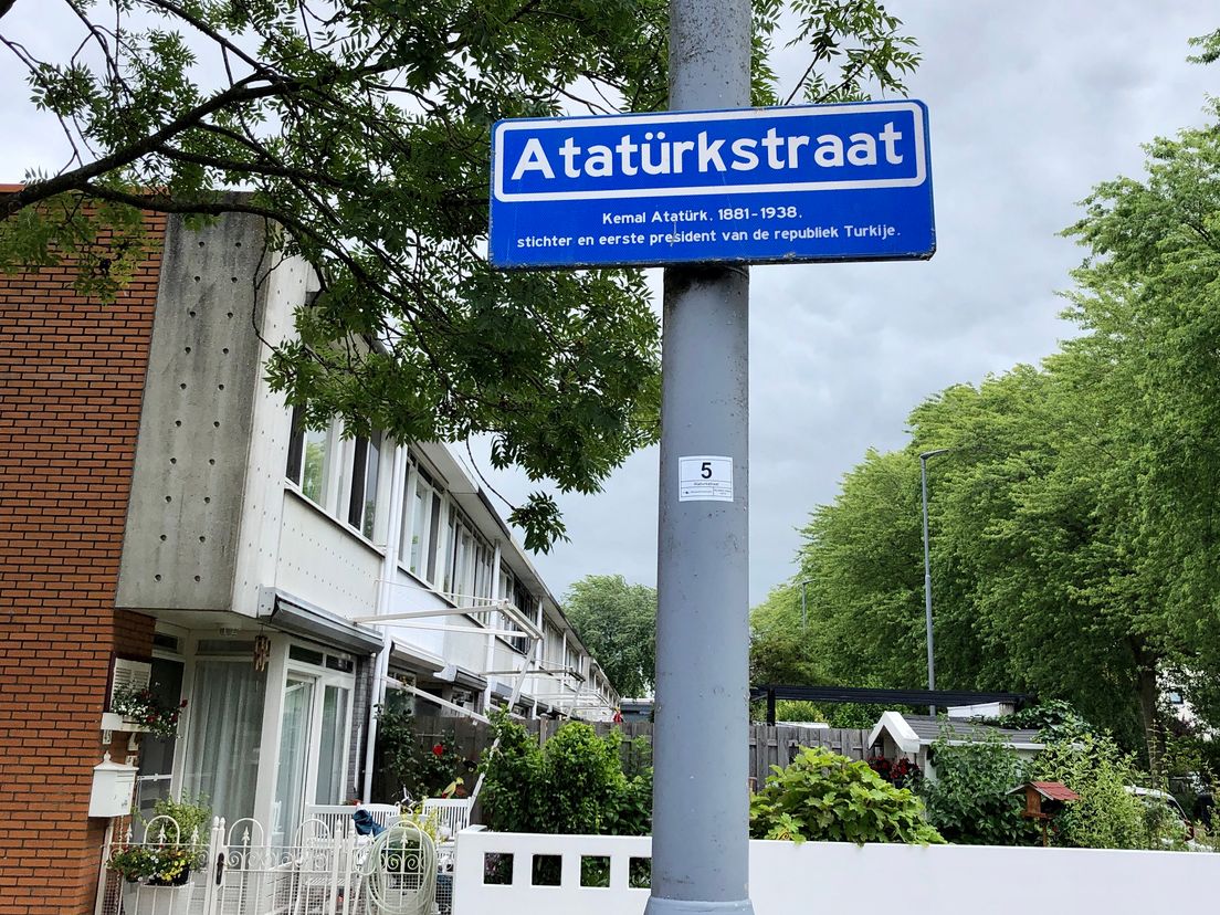 De Atatürkstraat in Rotterdam