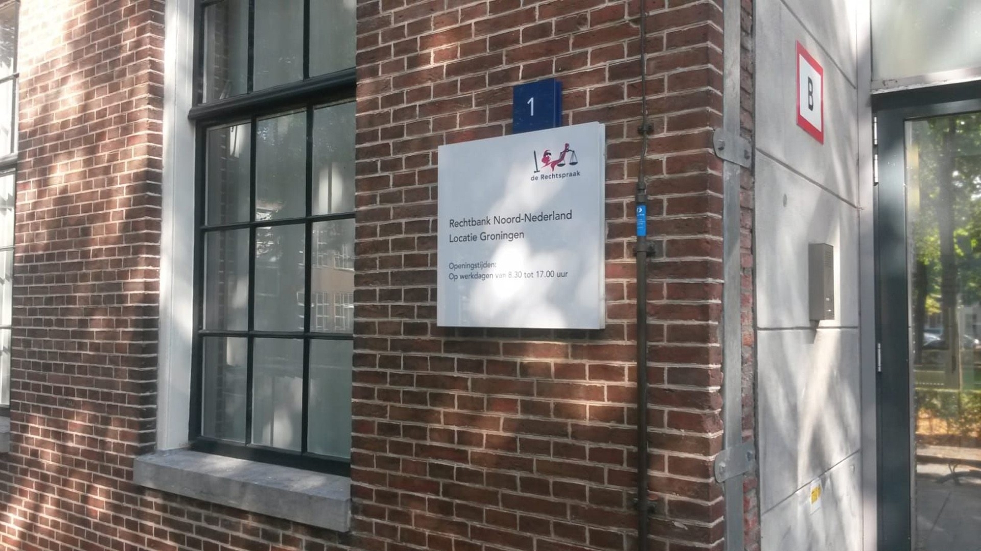 Eis: 40 maanden cel voor 21-jarige Stadjer die handelde in drugs en illegaal wapens in huis had