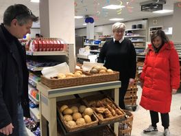 Enige dorpswinkel in Nigtevecht heropend: 'Anders is het een gehucht'