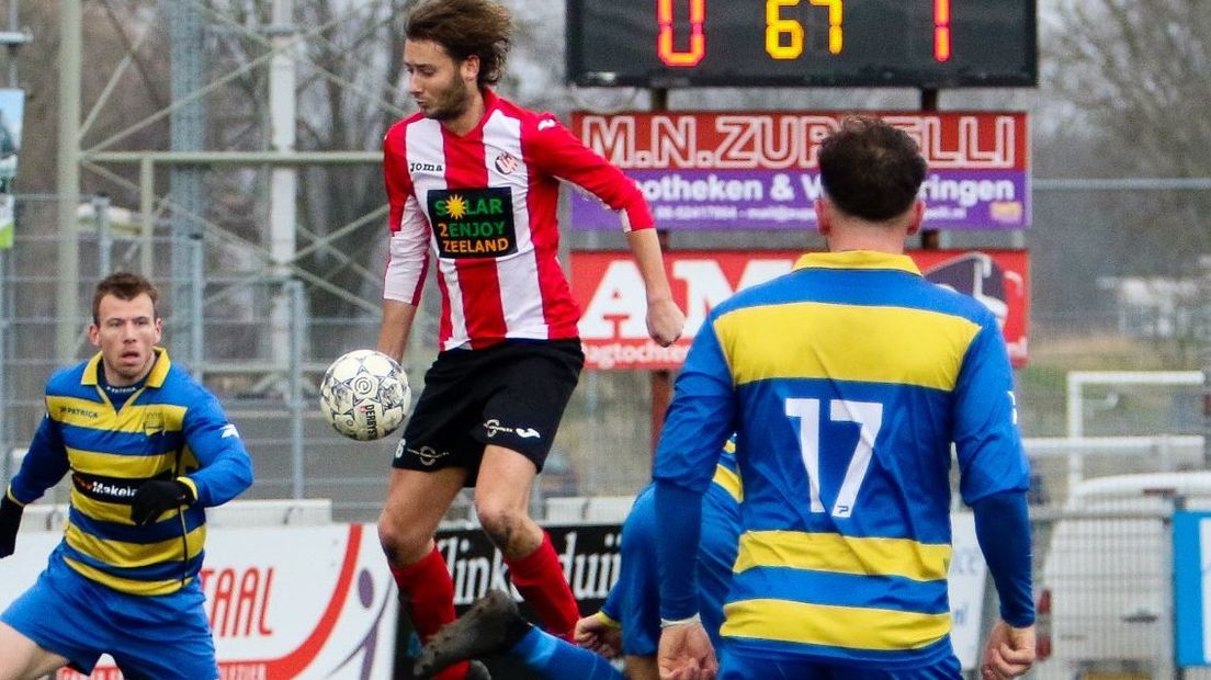 Heetgebakerd Vlissingen hard onderuit tegen FC Boshuizen