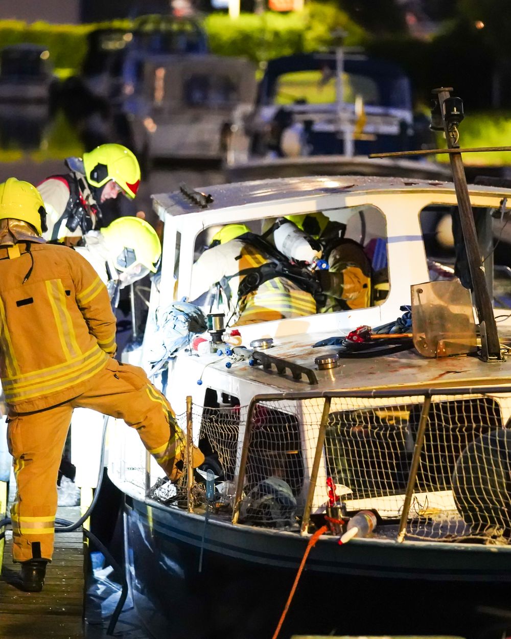 Twee Gewonden Na Explosie Op Plezierjacht In Rotterdamse Jachthaven