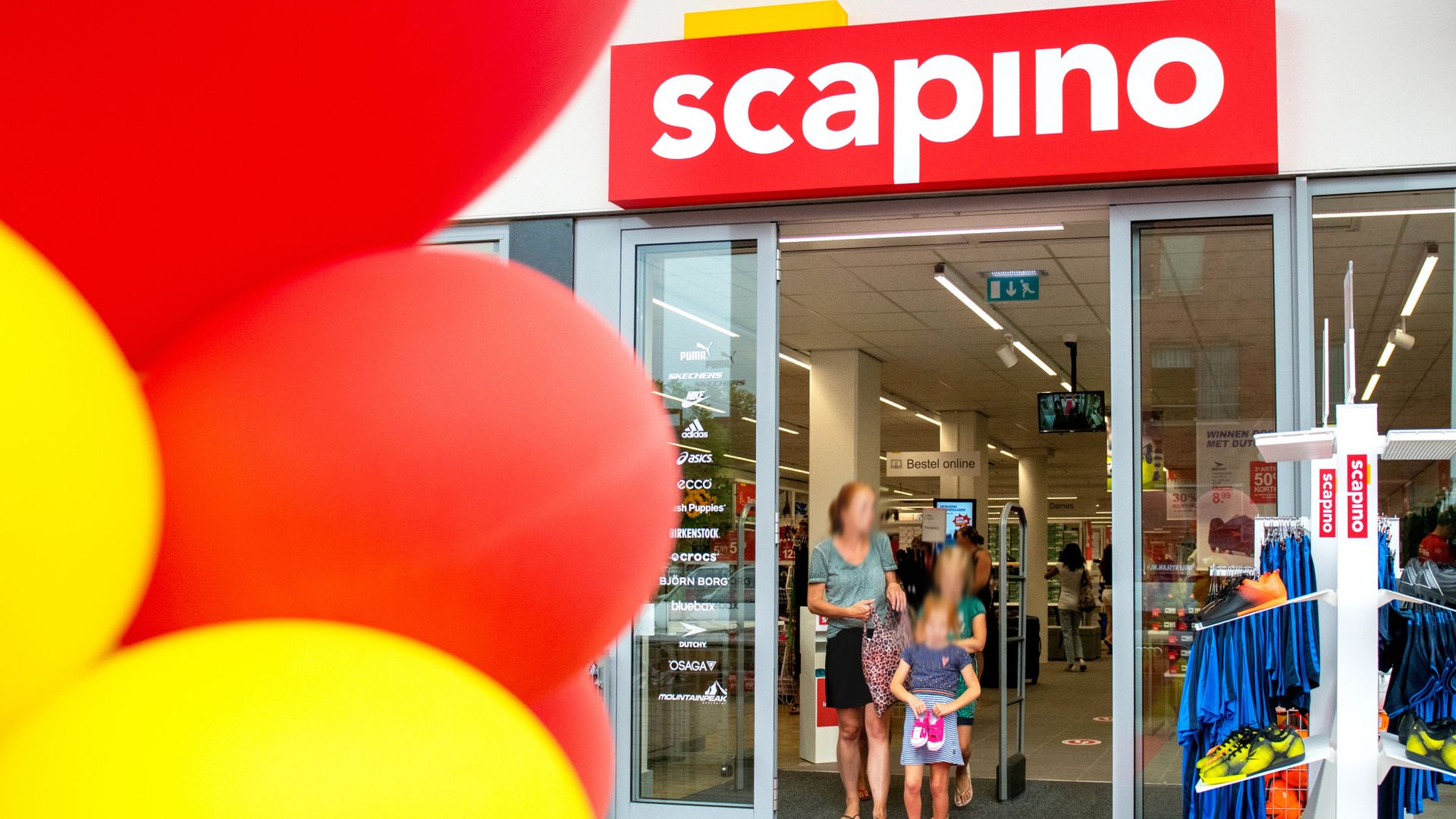 Scapino click collect sale