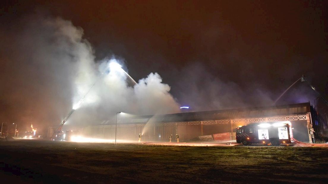 Brand in Ten Cate-hallen Almelo