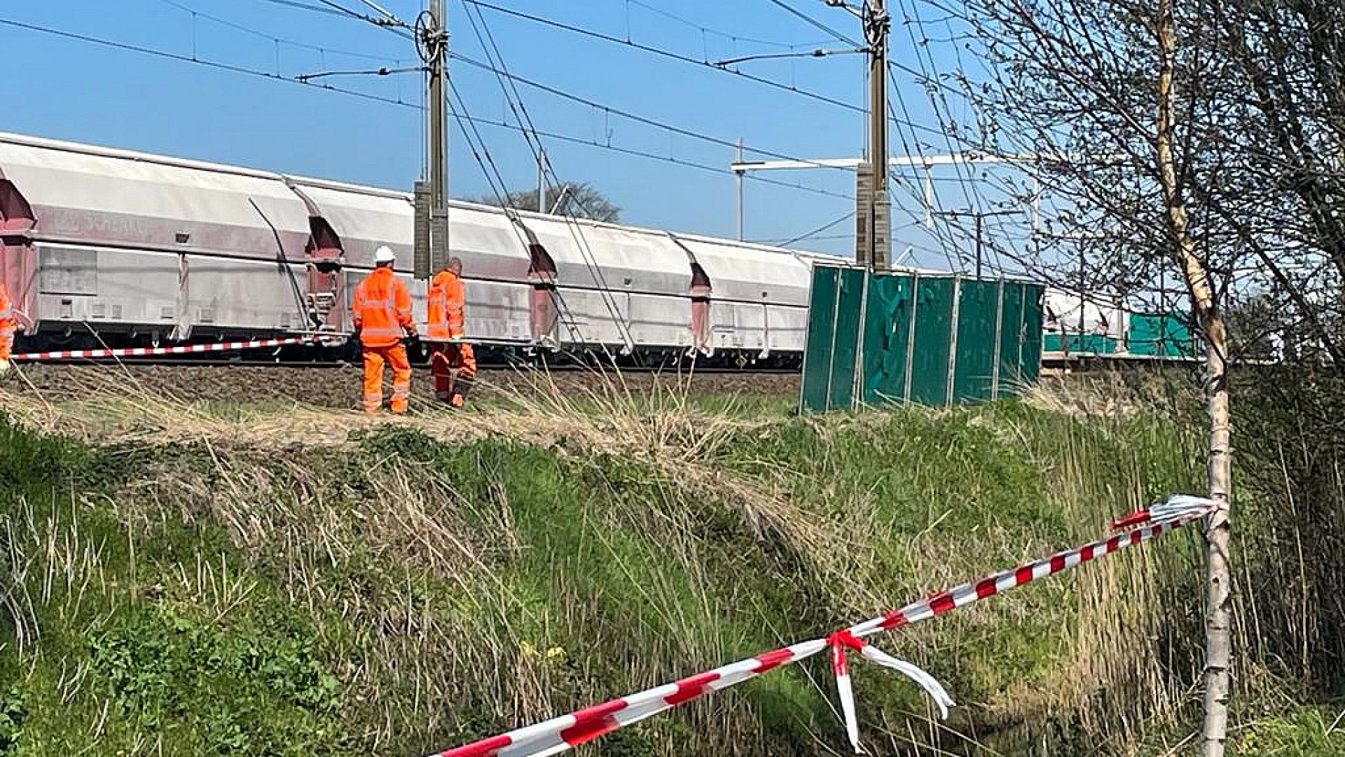 Treinongeluk: Besloten Bijeenkomsten Voor Bewoners, Dode Is Man Uit ...