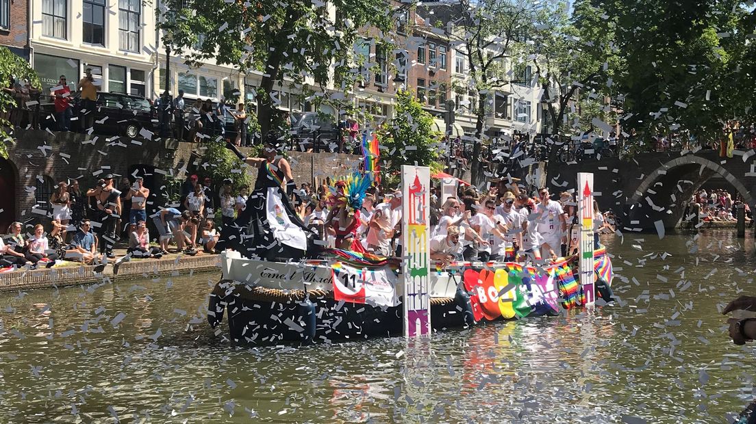 Het was ook een zonovergoten dag voor de Canal Pride in Utrecht
