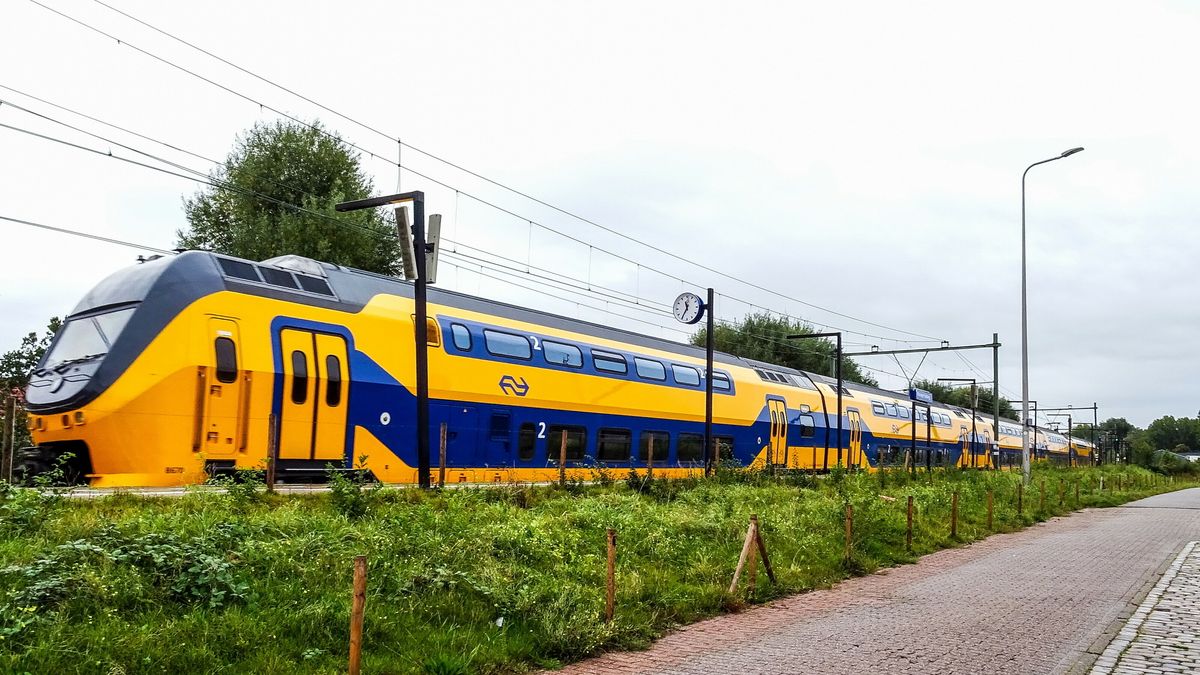 Scholierenvervoer Zeeland stapt naar rechter om treinproef