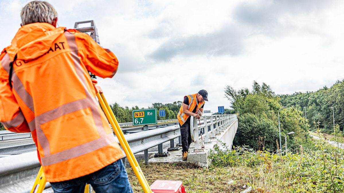 Waarom lijkt de N33 veel vaker op de schop te gaan dan andere wegen?