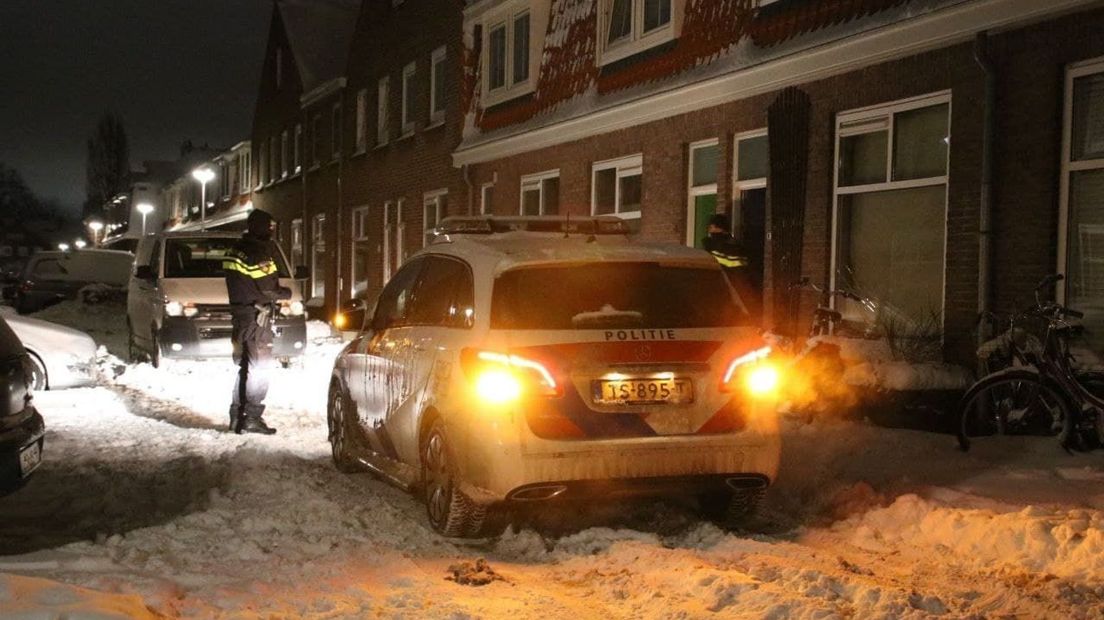 Politie doet onderzoek in Zwolle naar aanleiding van steekpartij