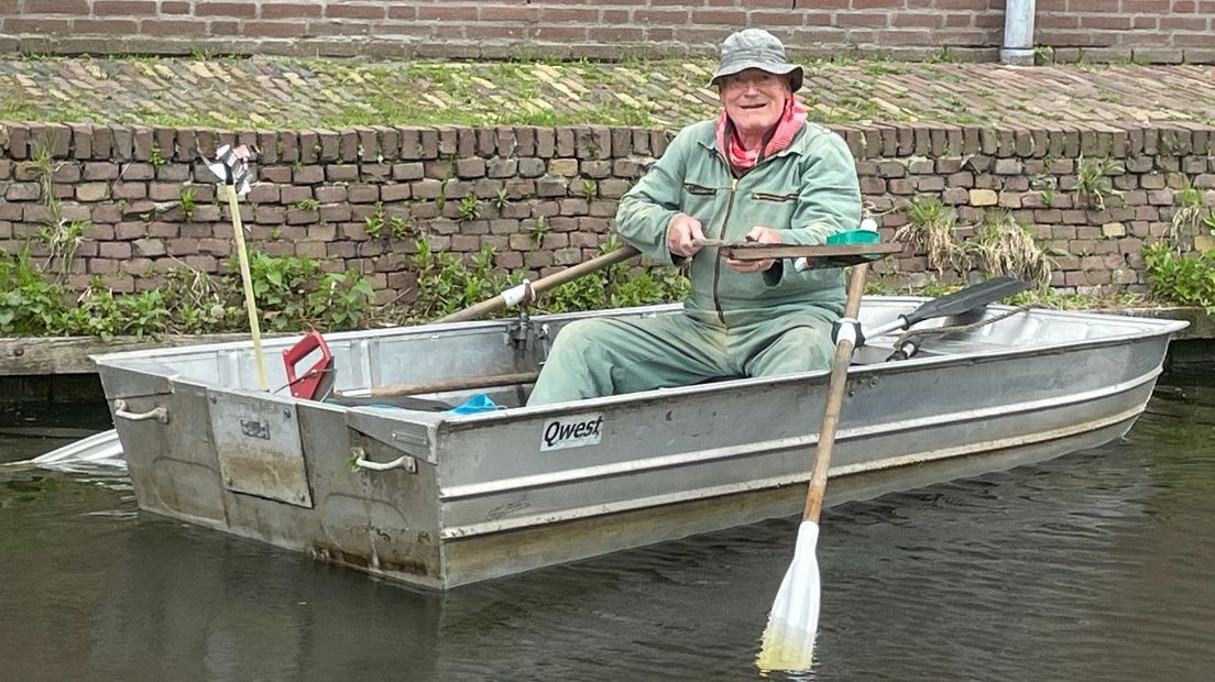 'Waterbaas' Job houdt het water schoon