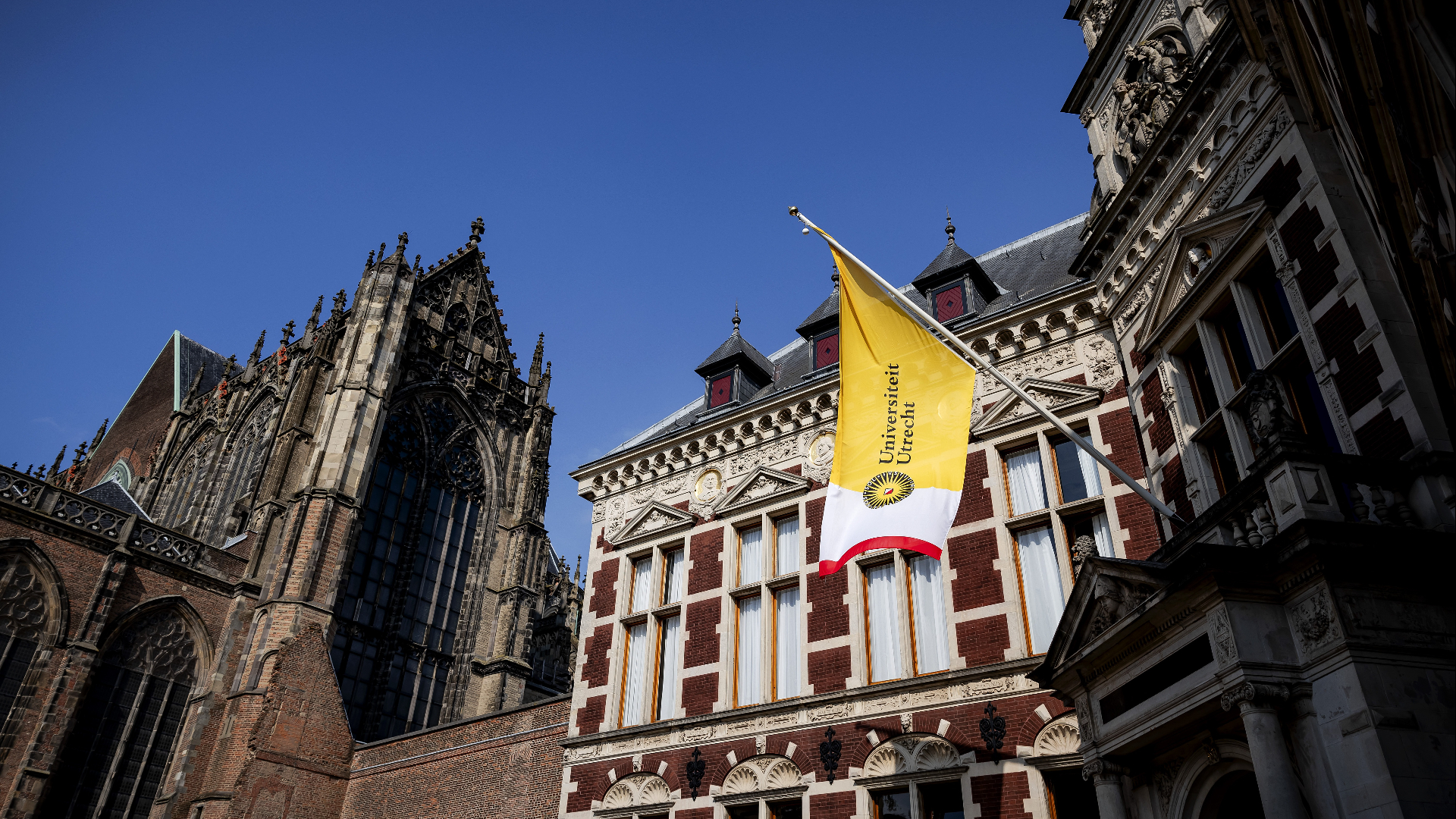 Universiteitssystemen woensdag weer opgestart na brand datacenter