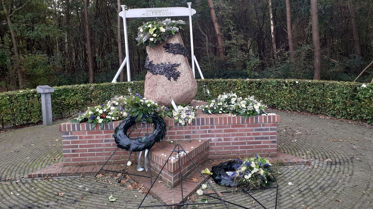 Hardenberg reageert geschokt op vernielingen herdenkingsmonument