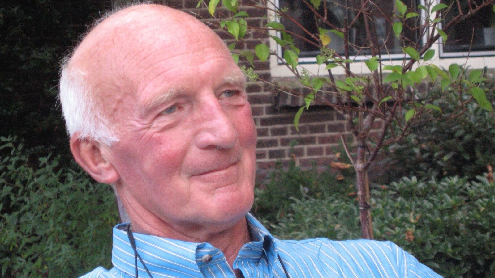 "Fryslân verliest met Lourens van der Leij één van zijn grootste onderwijspioniers"