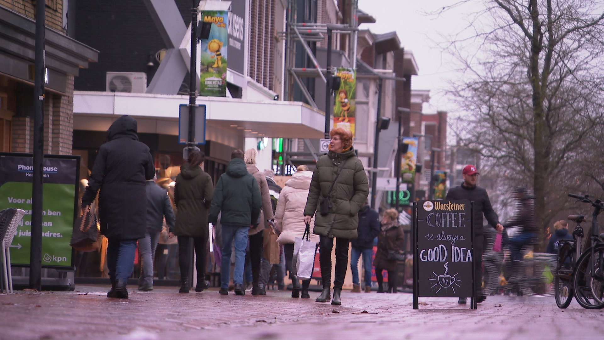 Laatste Inkopen Voor Kerst: 'Je Moet Niet Opgefokt De Winkel Binnen ...