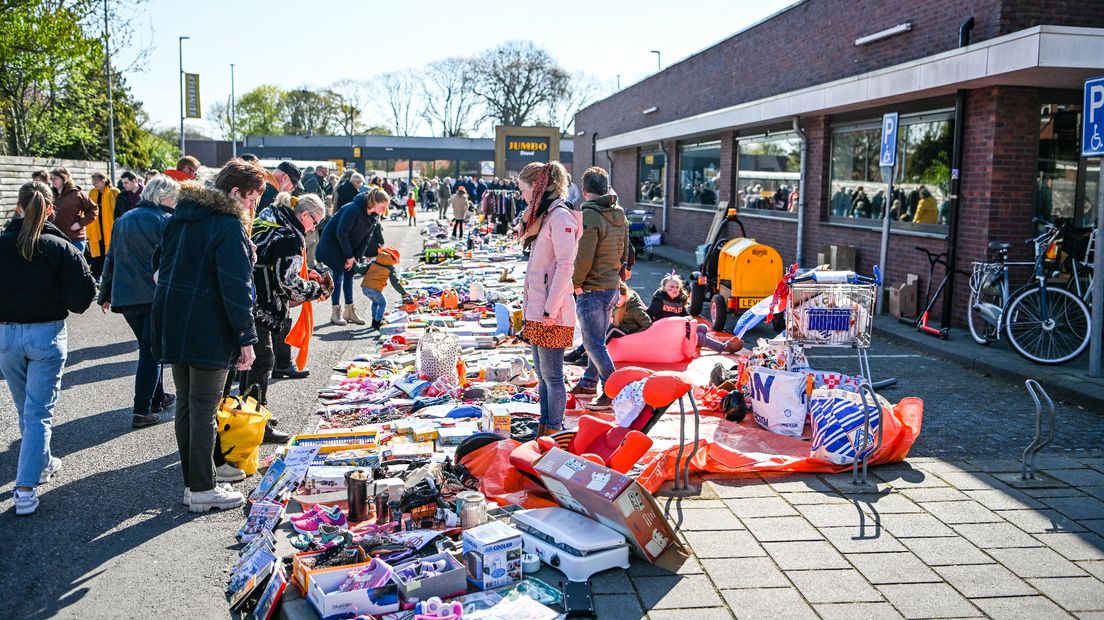 De kindervrijmarkt in Sappemeer