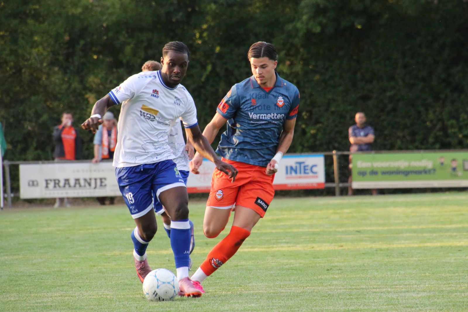 Hoek wint van RBC, maar blessurezorgen nemen toe