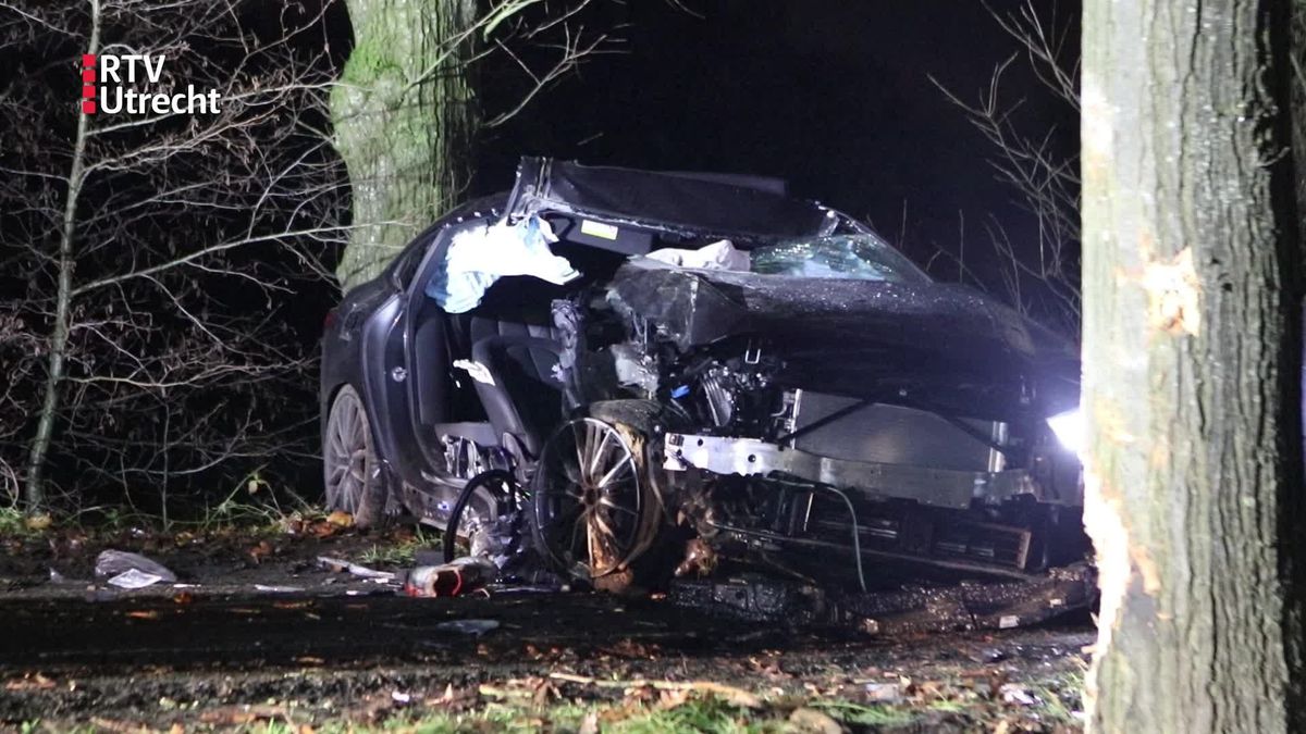 Zwaargewonden na ernstig auto-ongeluk bij Achterveld