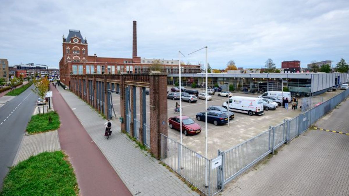 Voedsel, kleren en werk; De Vlecht in Enschede bundelt hulp voor arme gezinnen