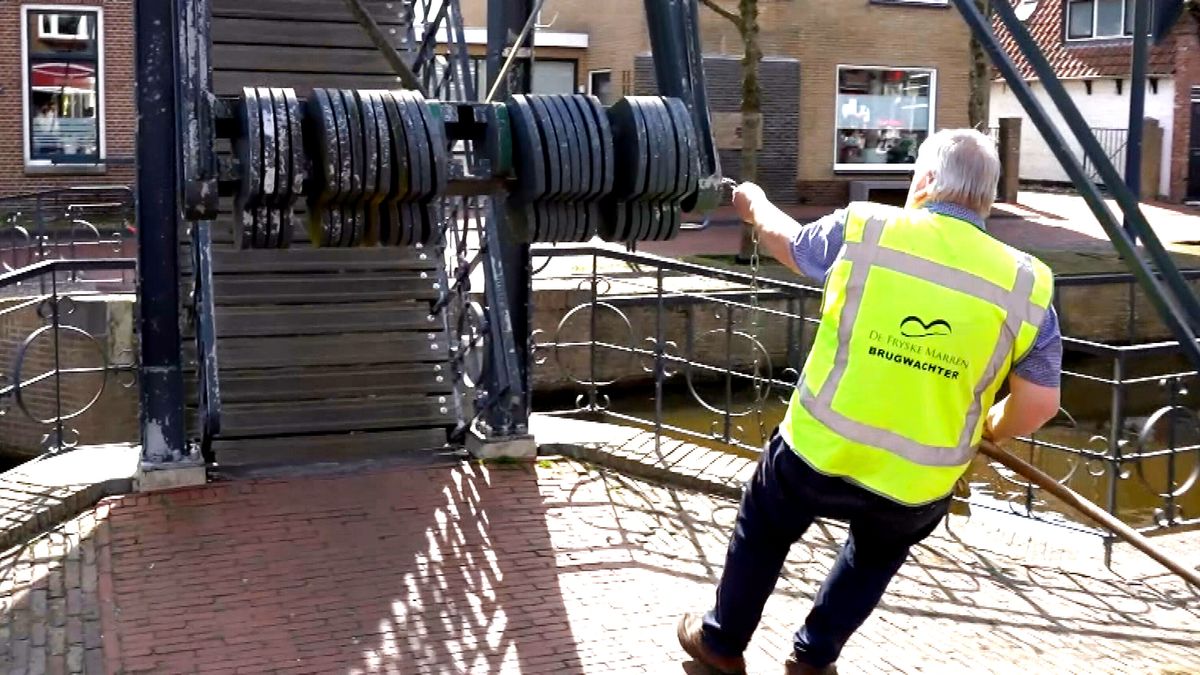 Wie wil brugwachter worden in Balk?