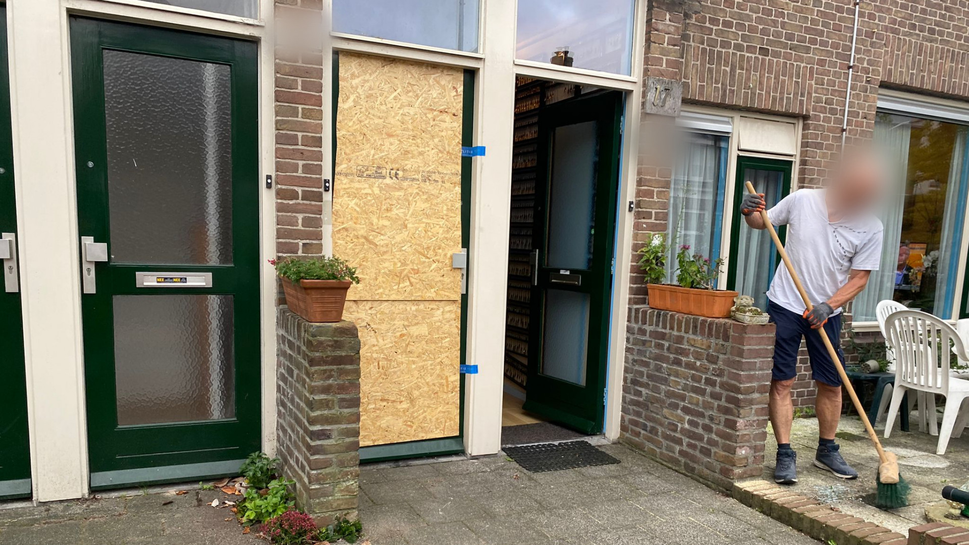 Twee Explosies Bij Woningen In Zeven Uur Tijd: 'Jan, Je Moet Eruit ...