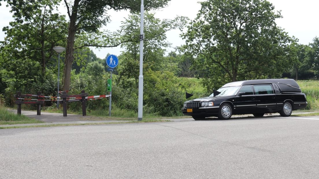 Man (79) valt in sloot in Zierikzee en overlijdt