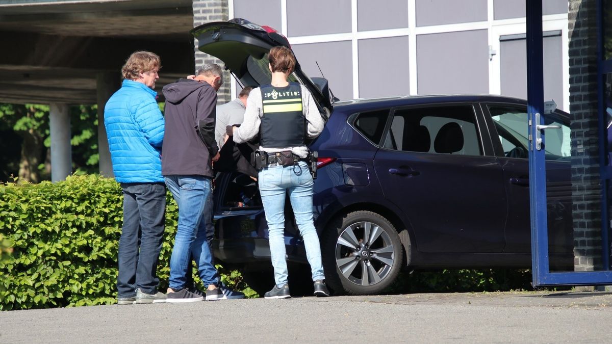 Politie onderzoekt doodsoorzaak vrouw Oostkapelle