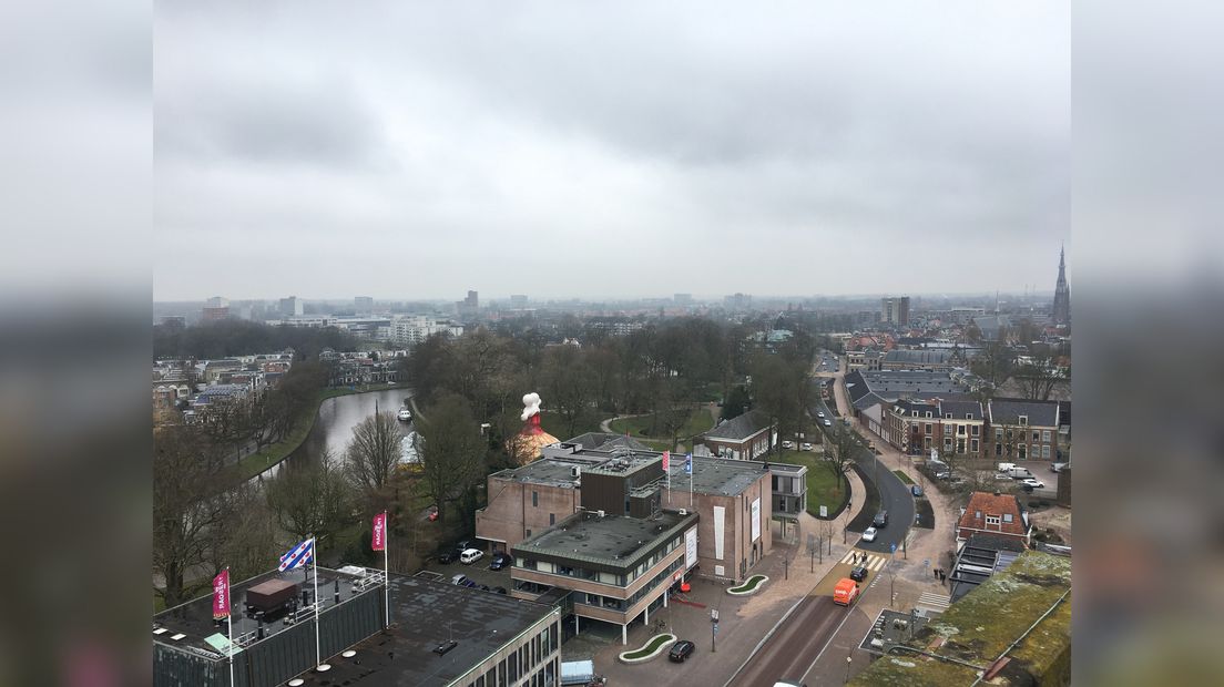 It 'Lân fan taal', besjoen fan de Aldehou yn Ljouwert
