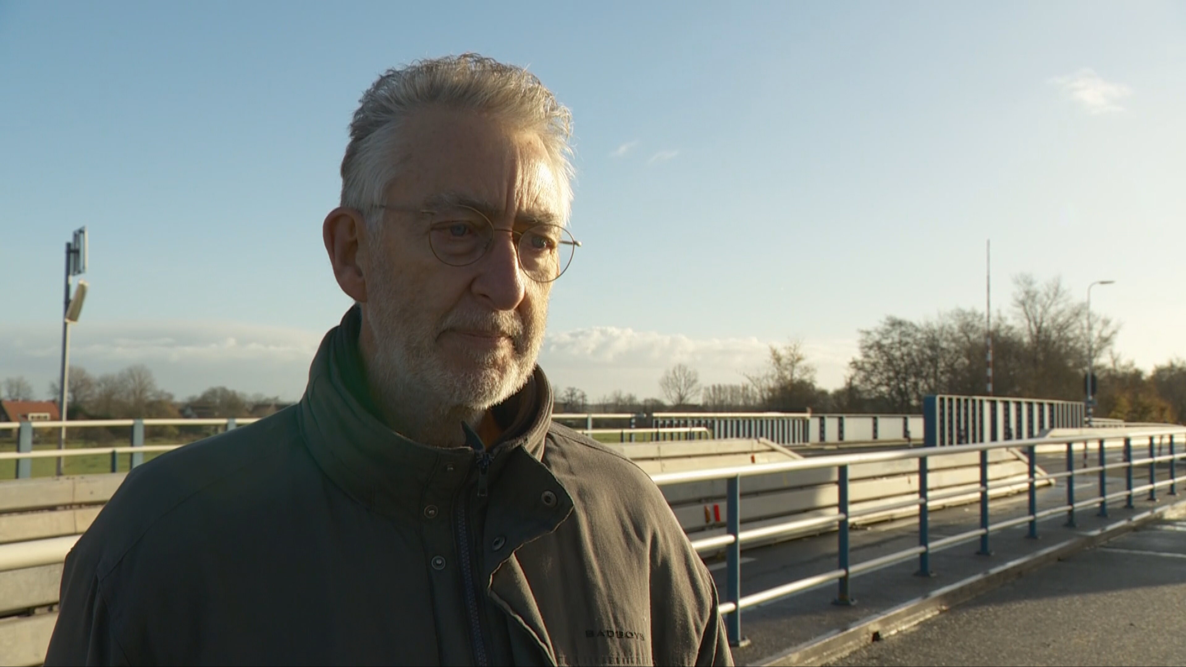 Hans Bergsma hoopt op een tijdelijke brug als noodoplossing