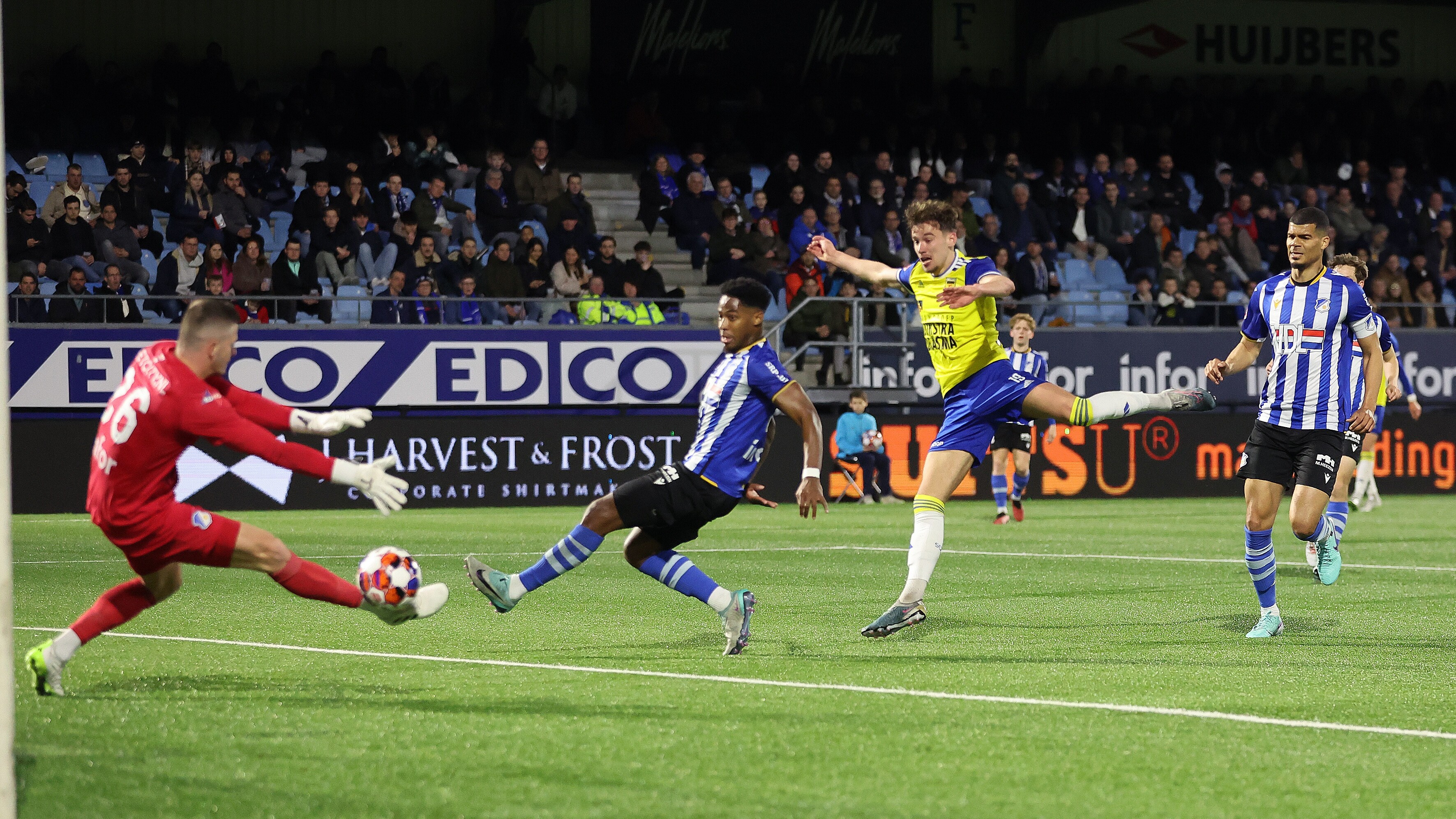 It earste doelpunt fan Milan Smit