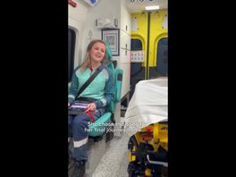 Zangeres Yvon zingt voor terminaal zieke vrouw in ambulance. Bron: instagram zuster-Anita