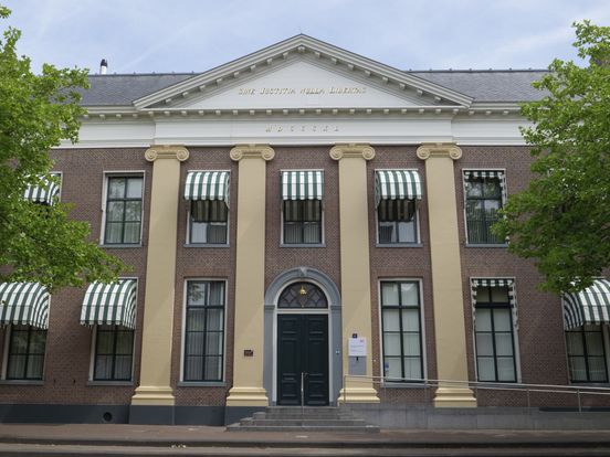 Dolle Mina houdt wake voor Ida in Assen