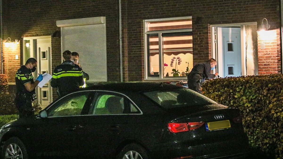 Tieners moeten tienduizenden euro's schadevergoeding betalen na vuurwerkaanslagen Achterberg