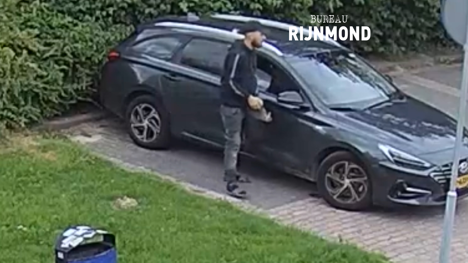Bewakingsvideo van in brand steken gestolen auto Papendrecht