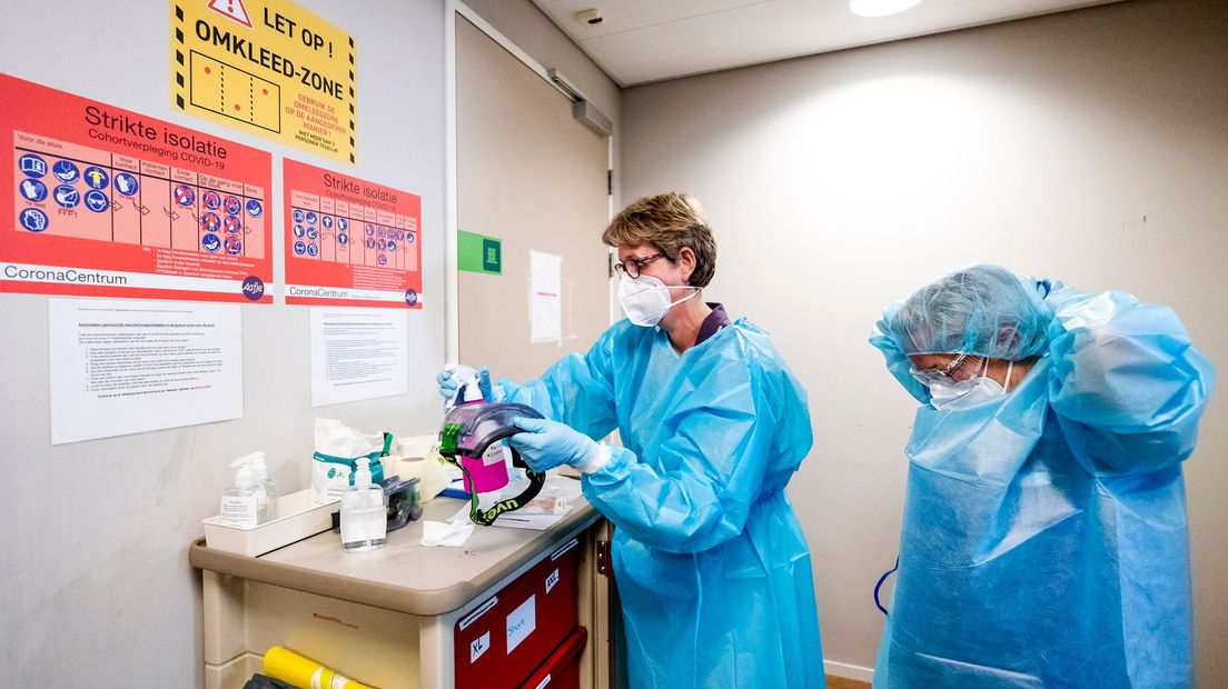 Krijgen de zorgverleners de extra kosten voor handgel, neusmaskers en schorten vergoed?