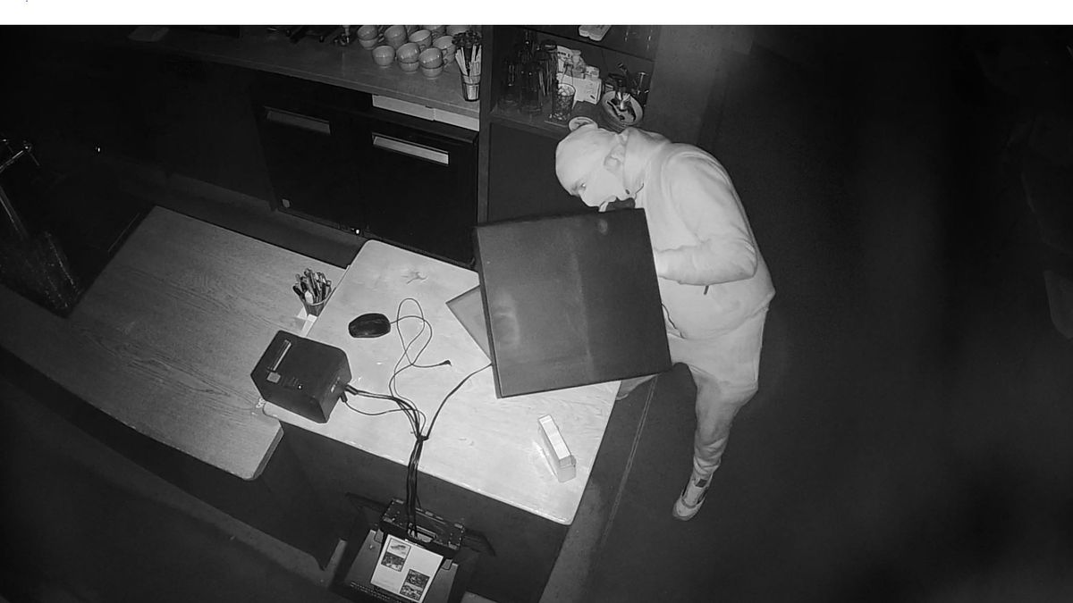Inbreker ramt kassa open bij restaurant in De Lutte