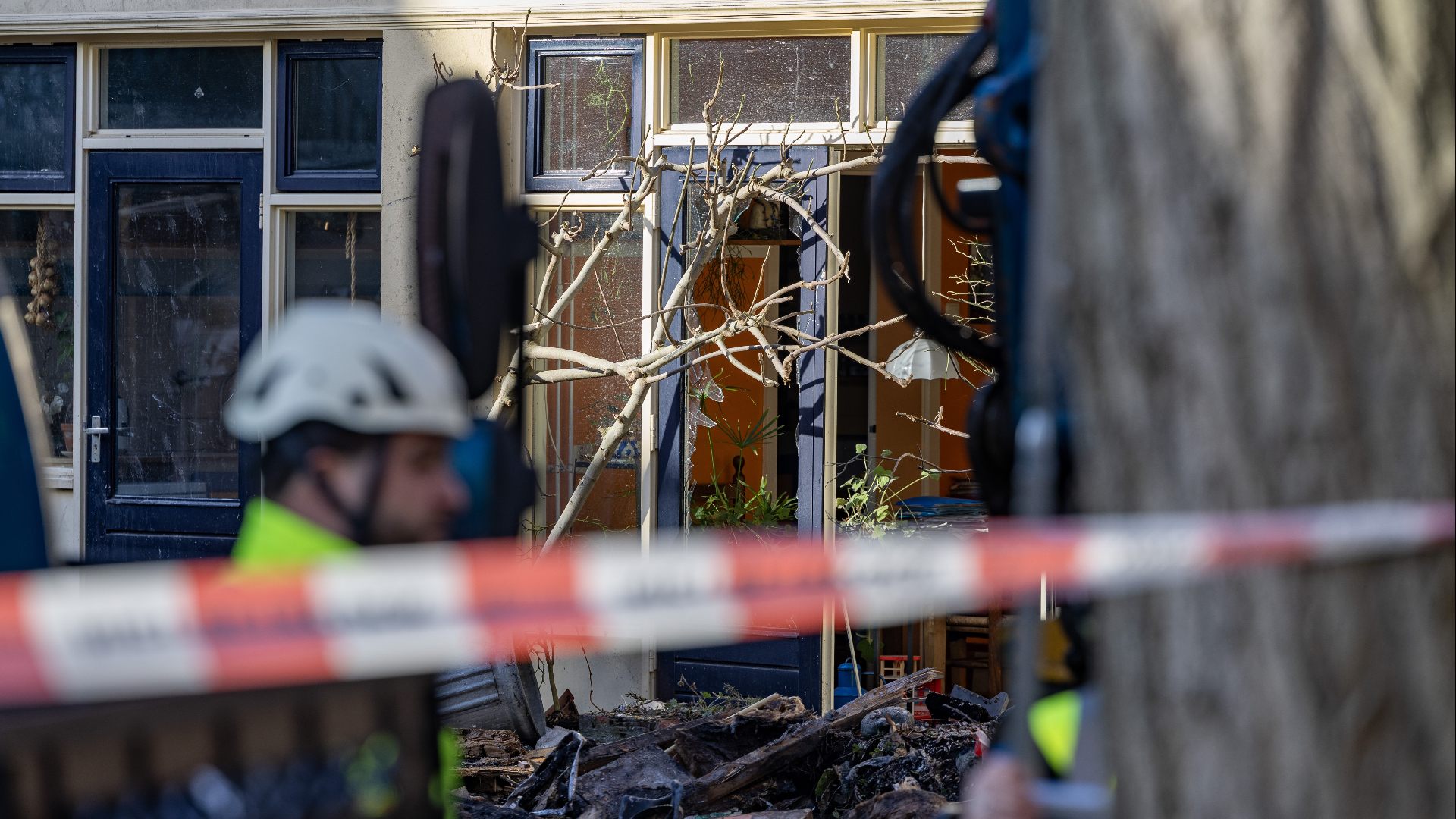 Onderzoeksraad voor Veiligheid beslist binnen 2 weken over onderzoek naar explosie