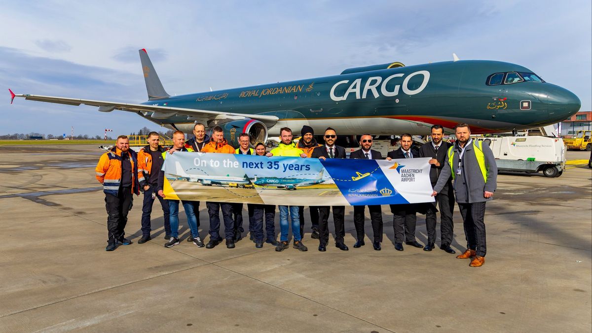 Vliegtuig naar Düsseldorf na motoruitval door vogel in Maastricht: 'De piloot bepaalt'