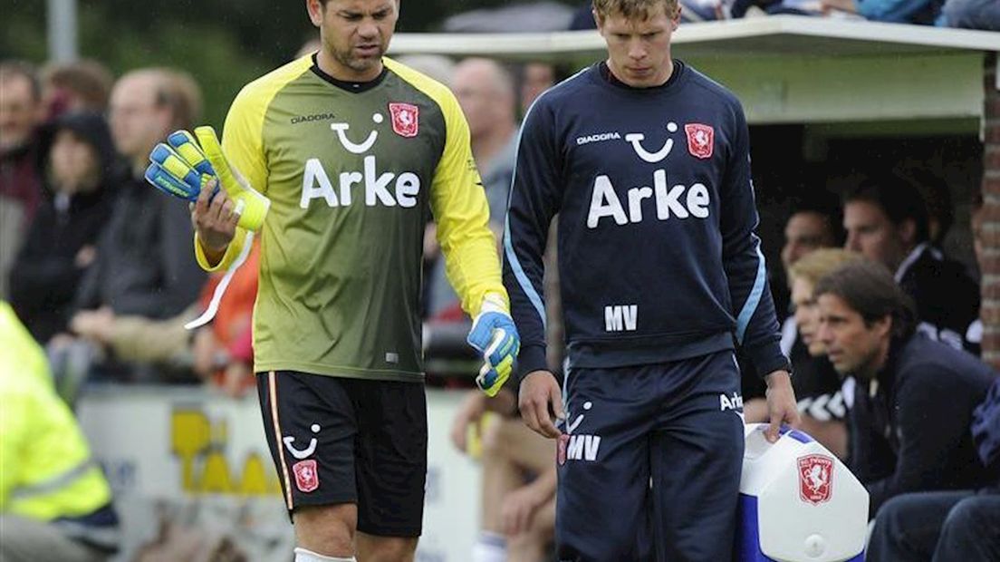 Sander Boschker verlaat het veld