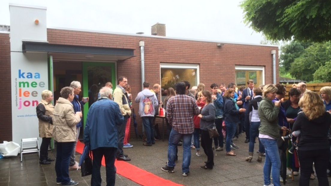 Klaar voor de eerste schooldag in Eexterveen (Rechten: Anthon van der Neut/RTV Drenthe)