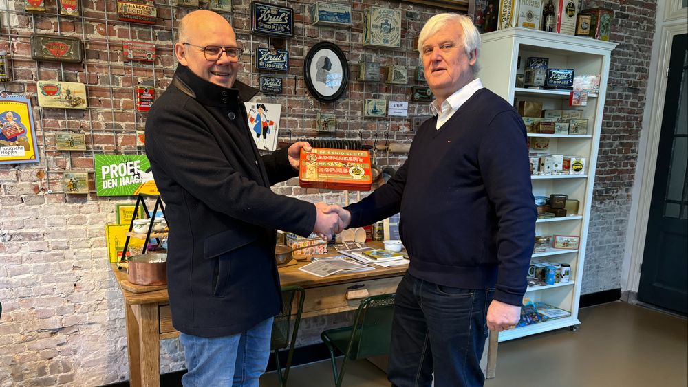 Unieke vondst: Haagsche Hopjes uit 1942 onder vloer van huis gevonden