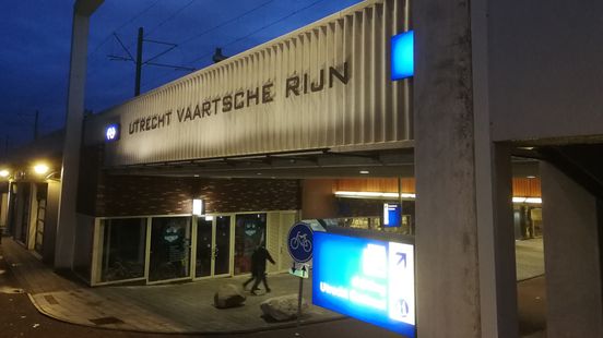 Fietsenstalling krijgt honderden extra plekken, wel tientallen parkeerplaatsen weg Home