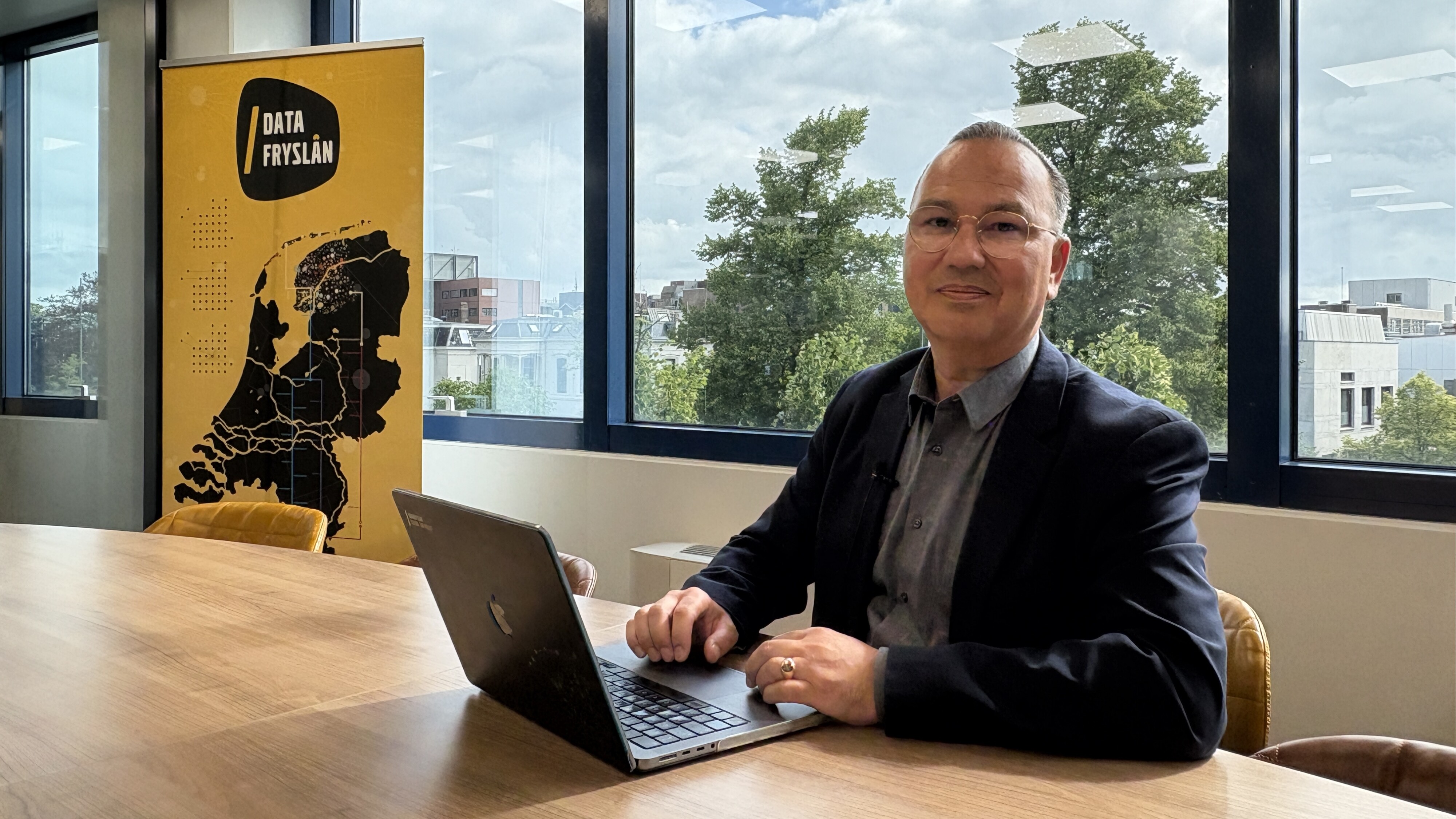 Rudolf Simons fan Data Fryslân