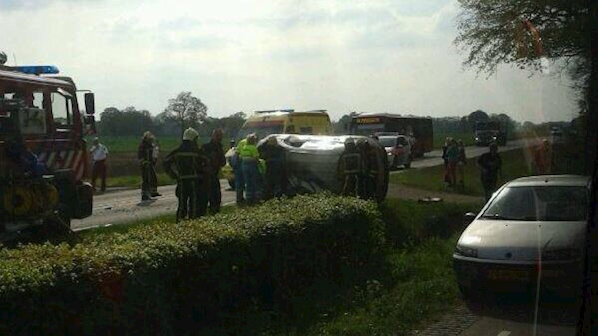 Gewonde bij ernstig ongeluk op N343 tussen Weerselo en Fleringen