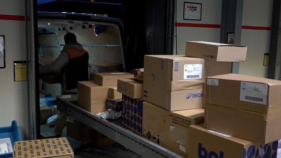 Topdrukte bij pakketbezorgers door Black Friday