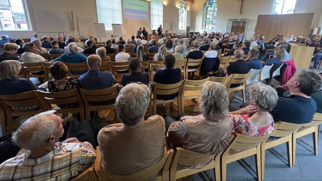De informatiebijeenkomst voor inwoners was drukbezocht