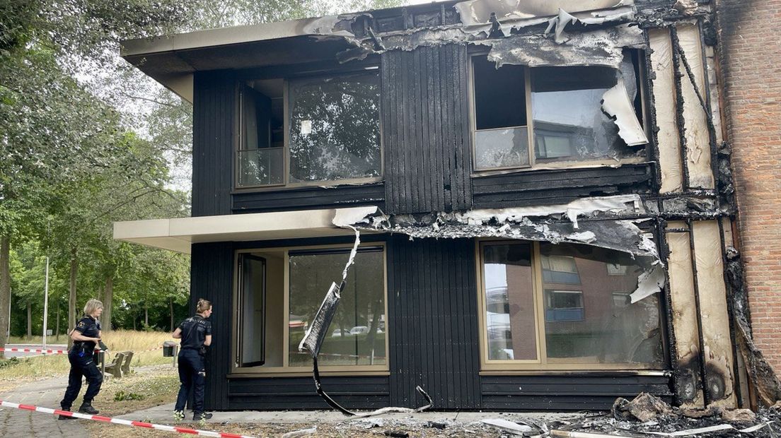 Drie appartementen zijn volledig uitgebrand