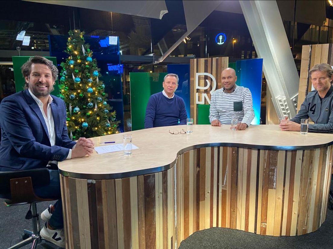FC Rijnmond met Peter van Drunen, Jan Everse, Sinclair Bischop en Emile Schelvis