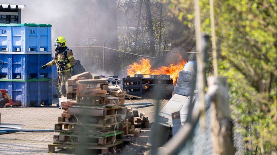 Gewonde bij motorongeluk • ongeluk in bosgebied